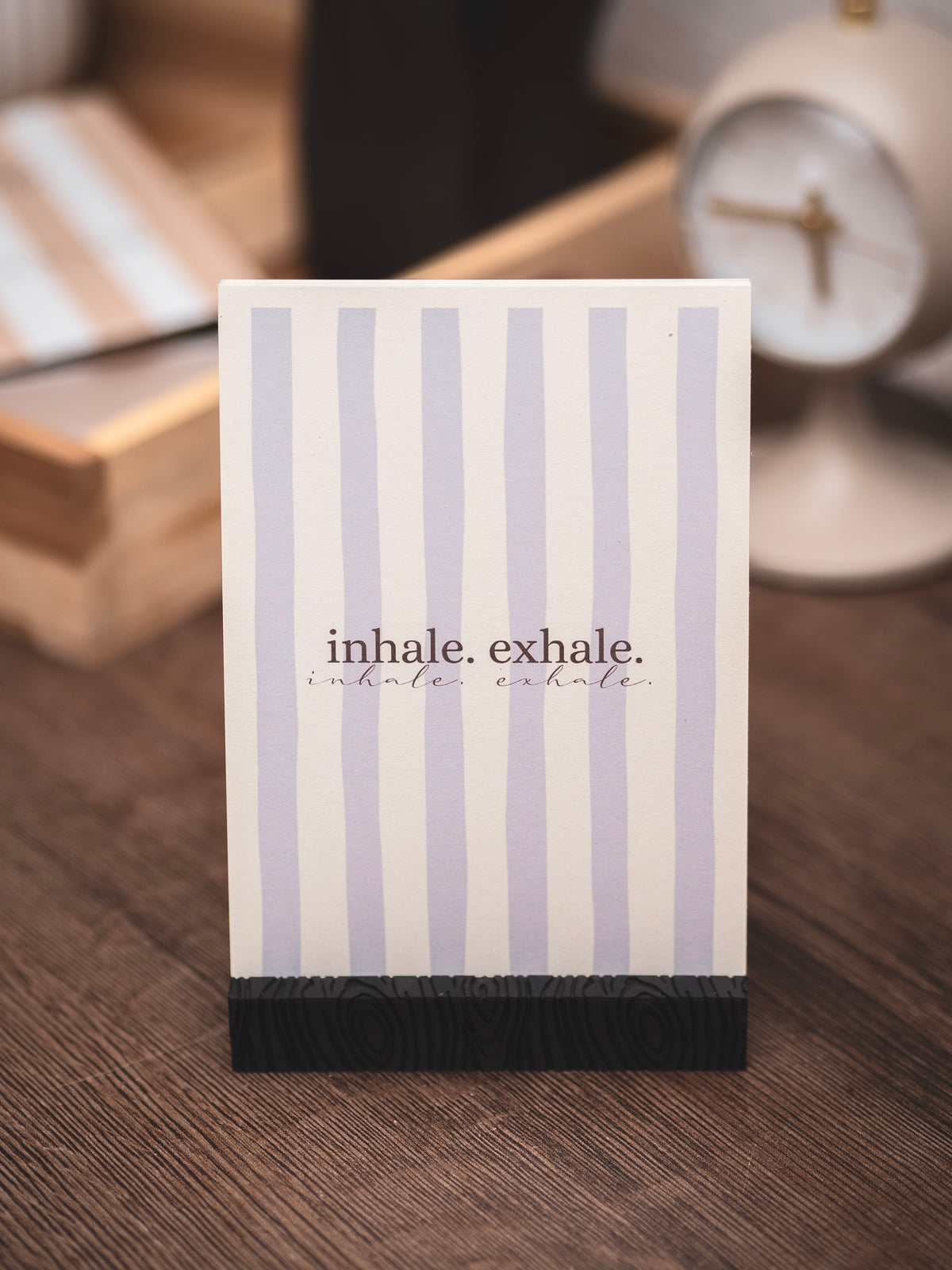 Postkarte 'inhale.exhale.'