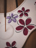 Räucherstäbchen & -kegel Halter Bloom Art | 18 cm - verschiedene Farben | + 1 Gratis Räucherstäbchen