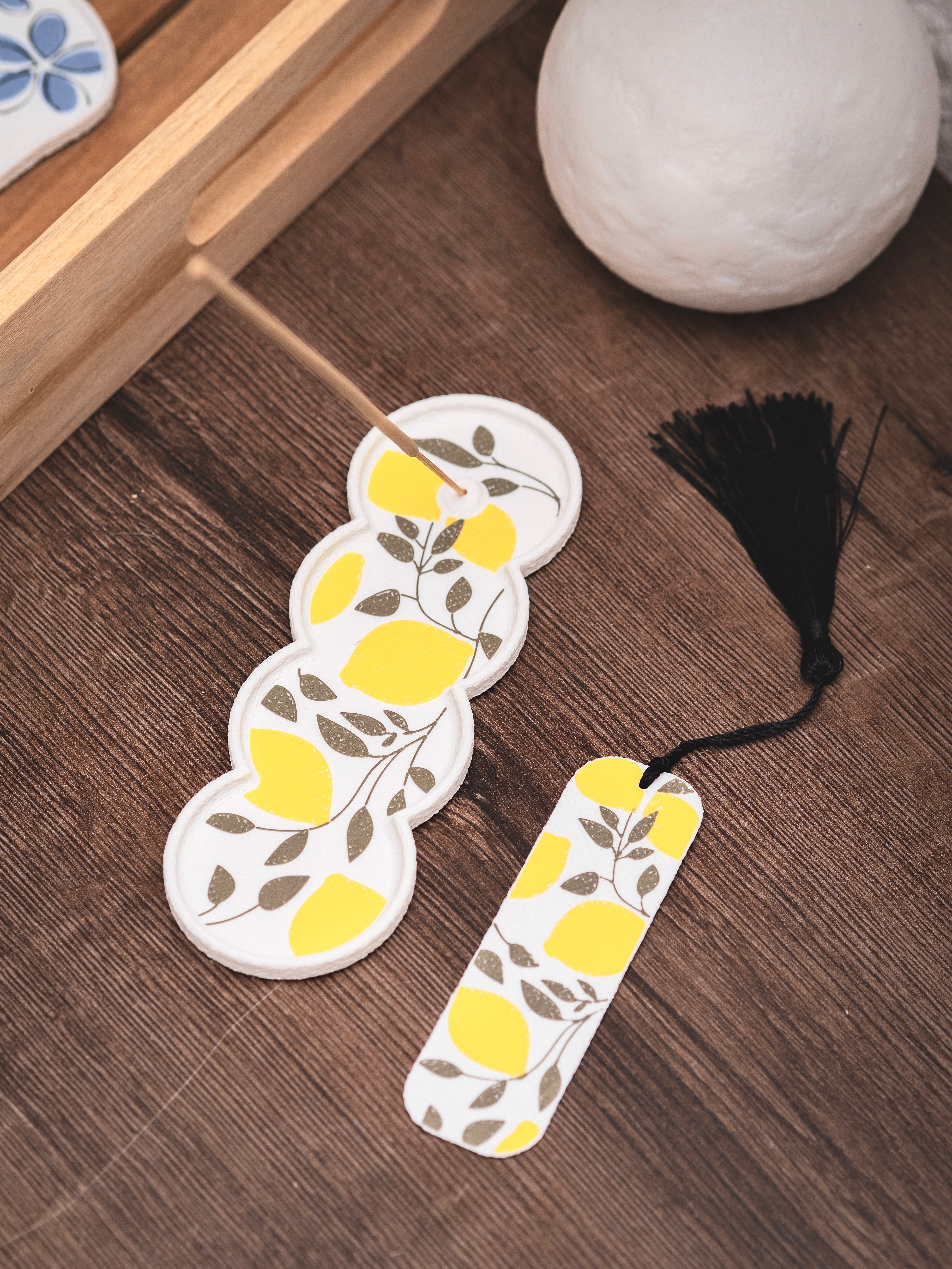 Lesezeichen lemon garden mit Quaste | verschiedene Farben
