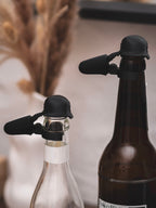 Flaschendeckel Stahlhelm für Bier, Limo & kl. Sektflaschen