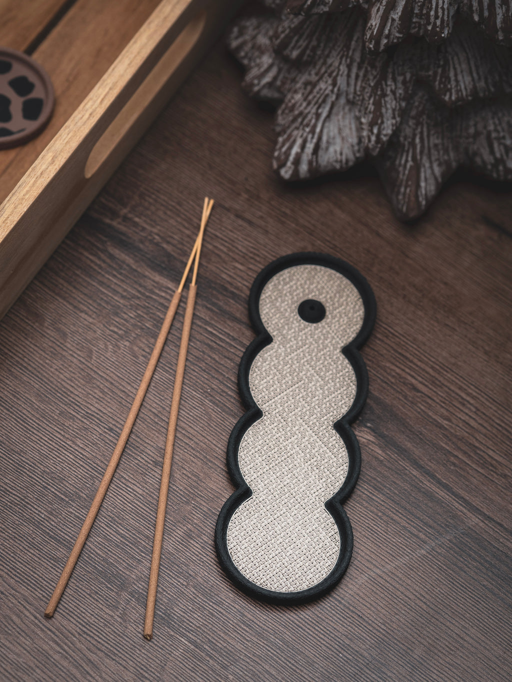 Räucherstäbchen Halter | 16 cm - verschiedene Farben | + 1 Gratis Räucherstäbchen