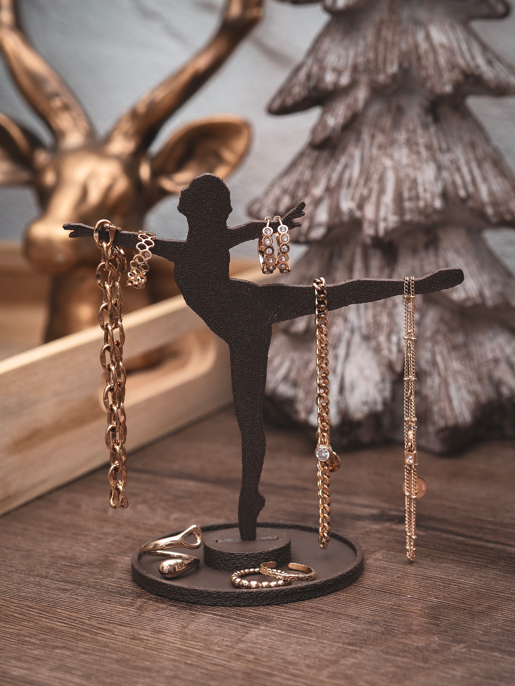 Schmuckständer Tänzerin für Creolen, Ringe & Armbänder mit kleiner Ablage