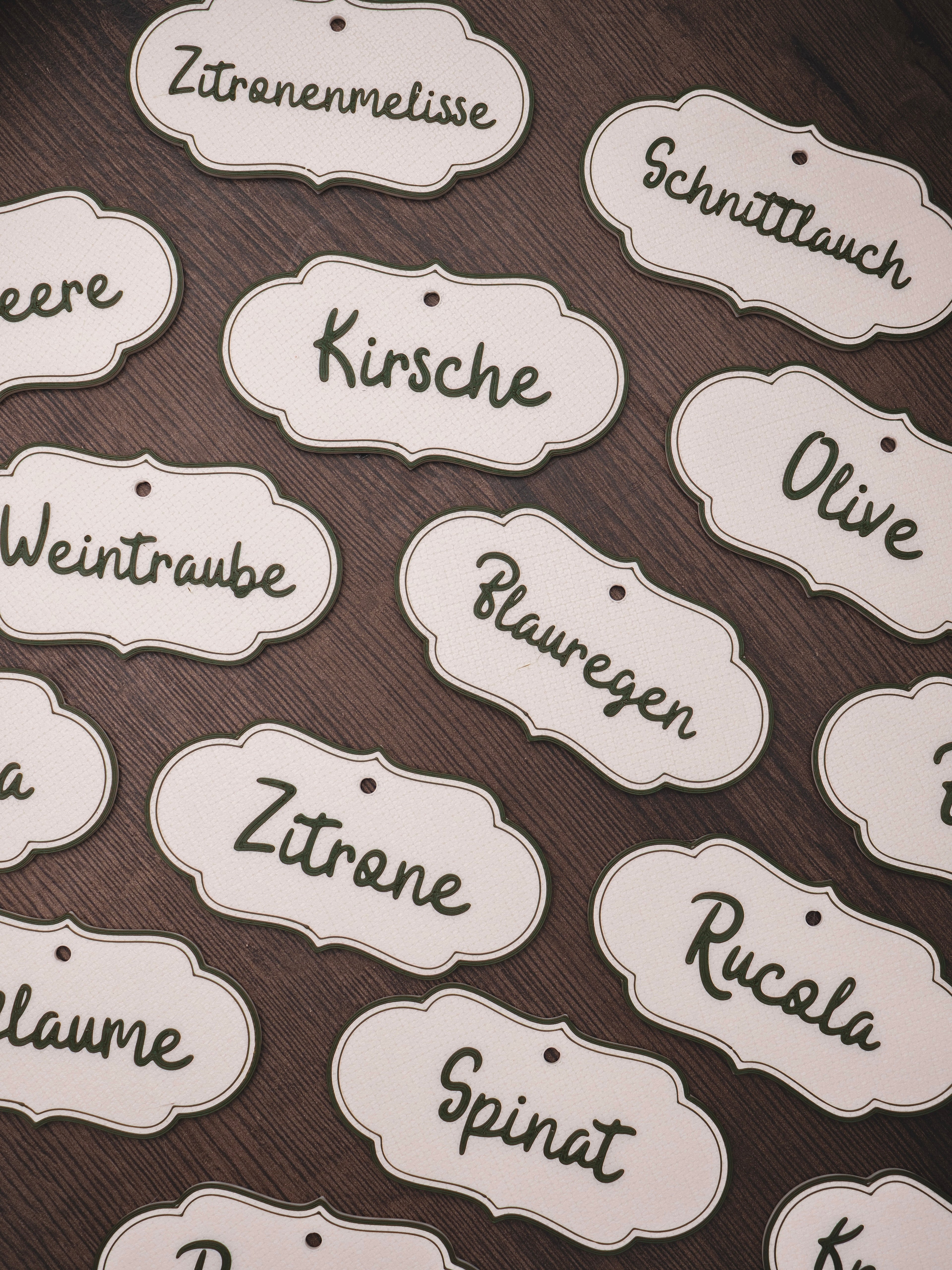 Pflanzenstecker in weiß-grün | personalisierbar