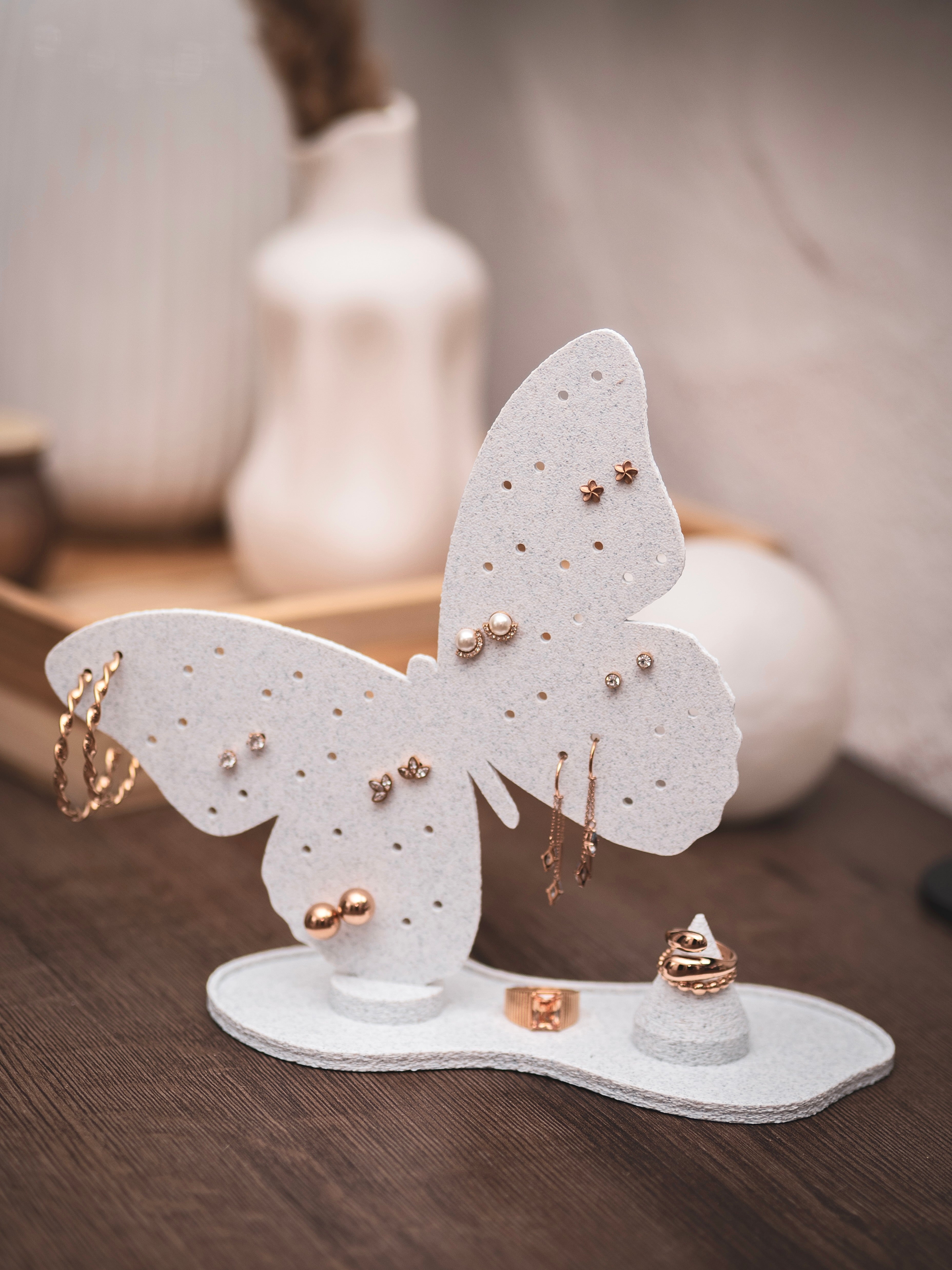 Schmuckständer Schmetterling für Ohrstecker mit Ablage und Ringhalter