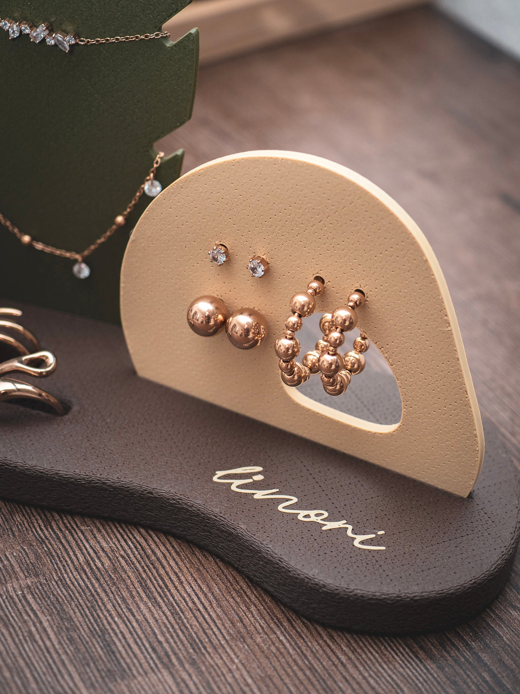 eternal love | Schmuckständer für besondere Schmuckstücke | Brautschmuck Erinnerungsschmuck | linori edition