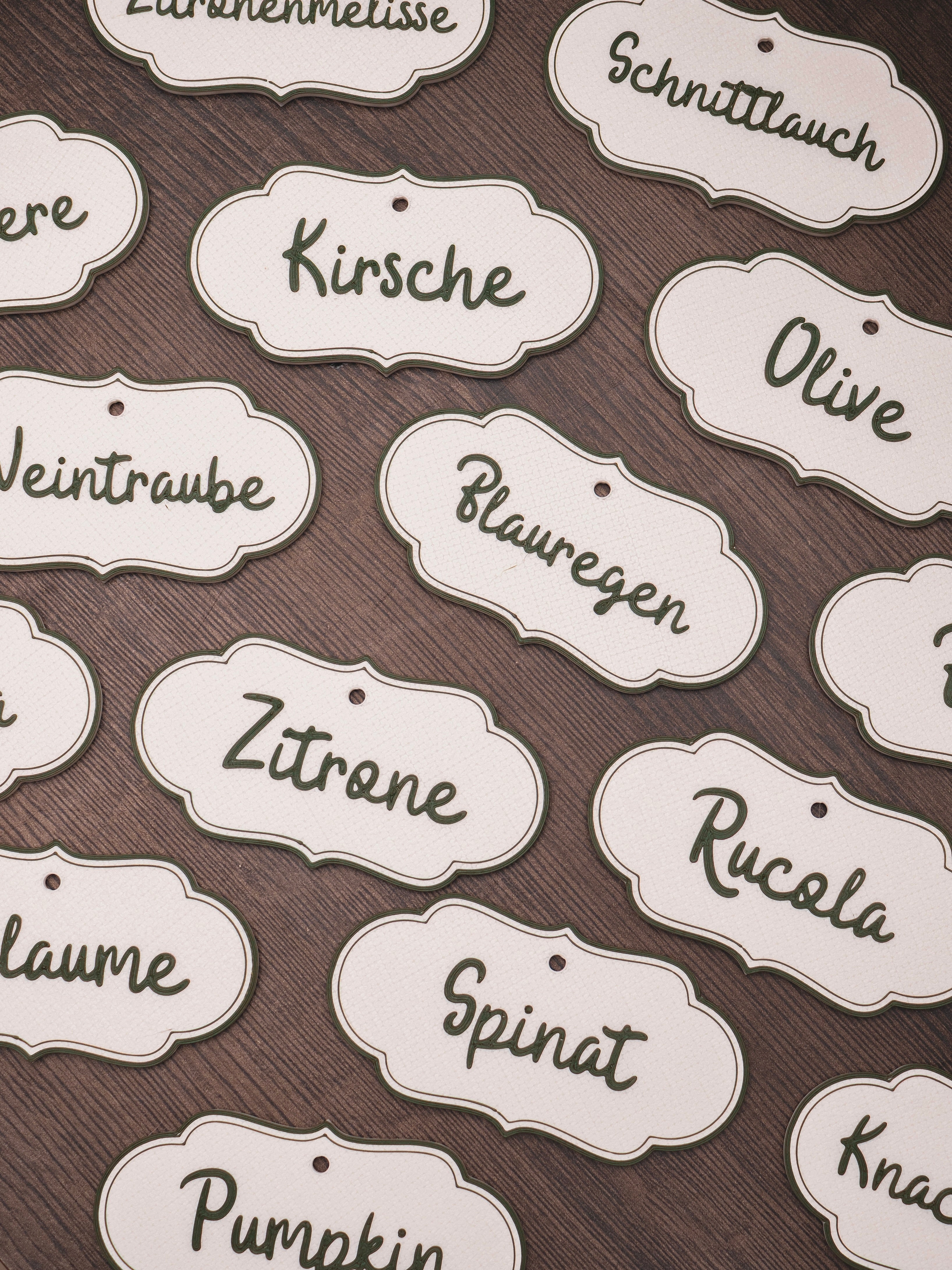 Pflanzenstecker in weiß-grün | personalisierbar