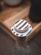 Flaschendeckel Strohhut stripes² für Bier, Limo & kl. Sektflaschen | auch als Schlüsselanhänger