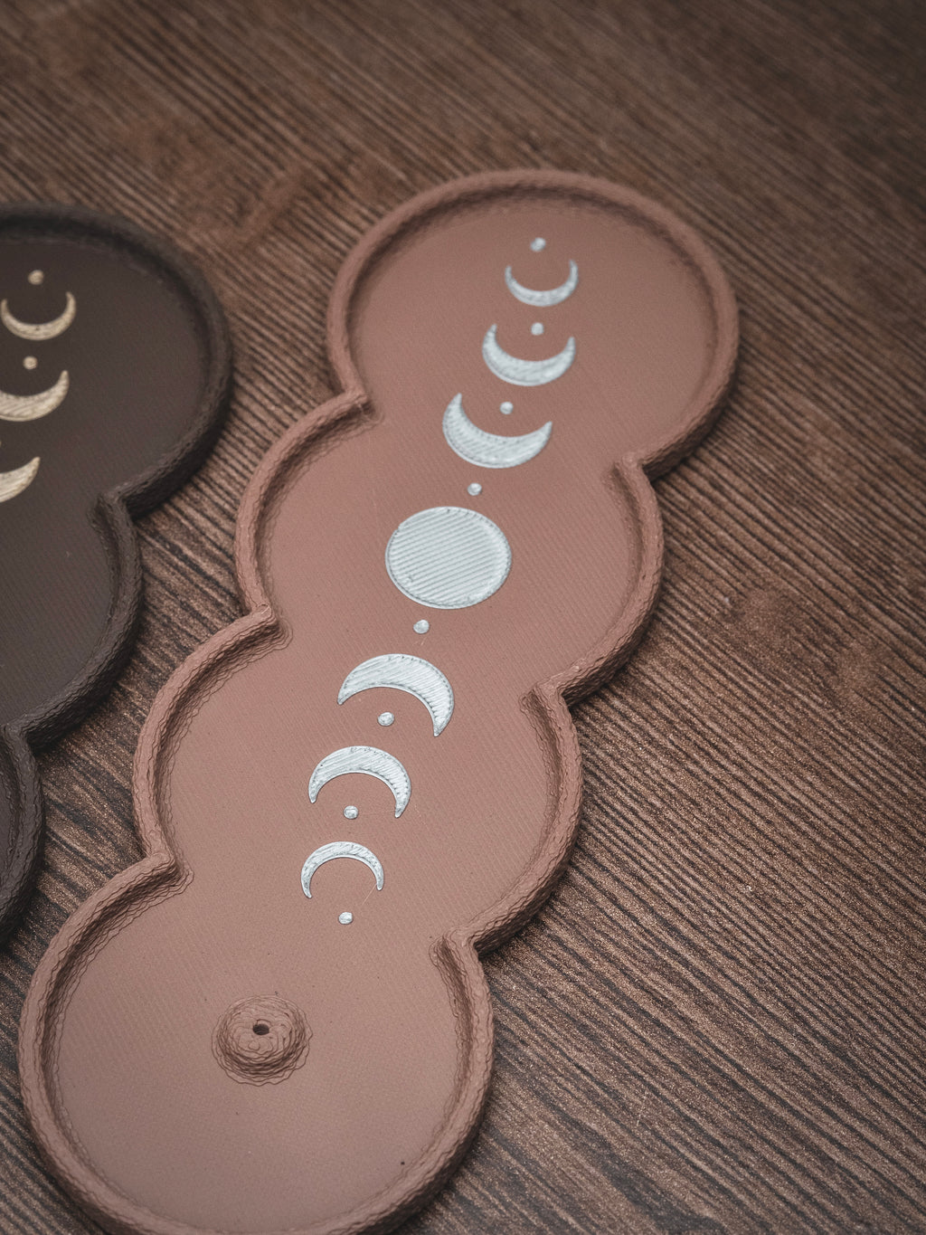 Räucherstäbchen Halter Mondphasen | 16 cm - verschiedene Farben | + 1 Gratis Räucherstäbchen