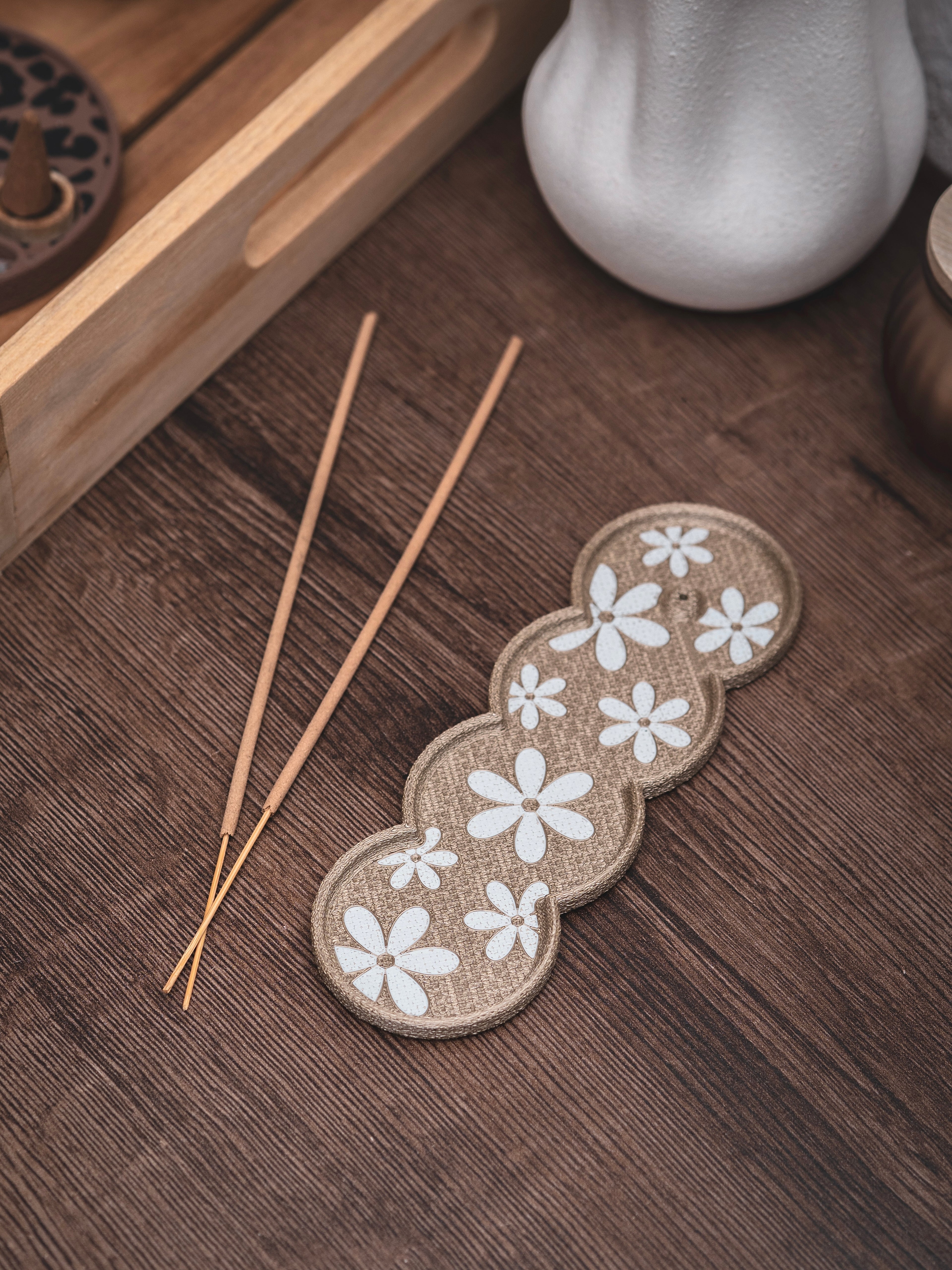 Räucherstäbchen Halter Margerite | 16 cm - verschiedene Farben | + 1 Gratis Räucherstäbchen