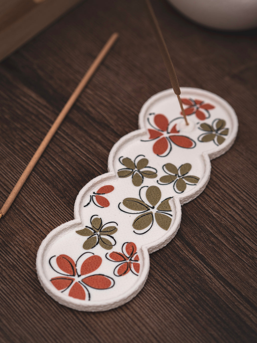 Räucherstäbchen Halter Bloom Art | 16 cm - verschiedene Farben | + 1 Gratis Räucherstäbchen