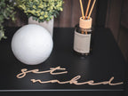 "get naked" Schild zum kleben | in verschiedenen Farben und 2 Größen