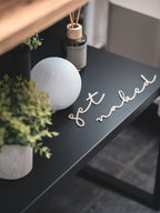 "get naked" Schild zum kleben | in verschiedenen Farben und 2 Größen